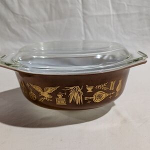 Vtg PYREX Early American 1 1/2 Qt Oval Casserole Dish w/ Lid #043